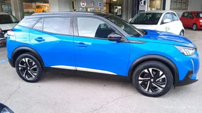 Peugeot 2008 BlueHDi 130 S&amp;S EAT8 GT del 2021 usata a San Giorgio a Liri