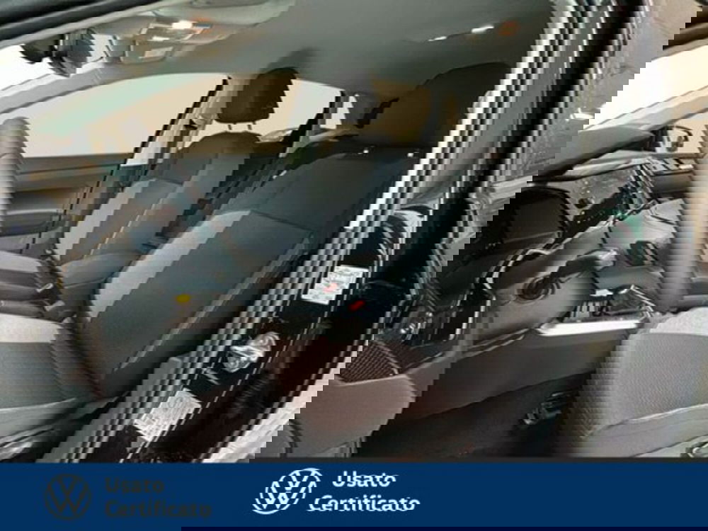 Volkswagen Polo nuova a Vicenza (16)