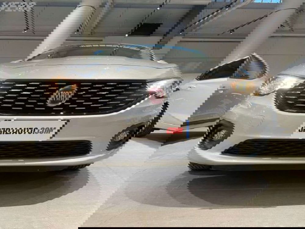 Fiat Tipo usata a Milano (9)