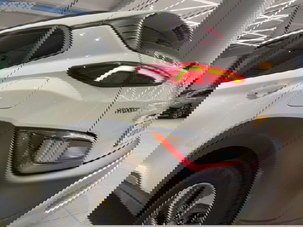 Hyundai Kona usata a Milano (10)