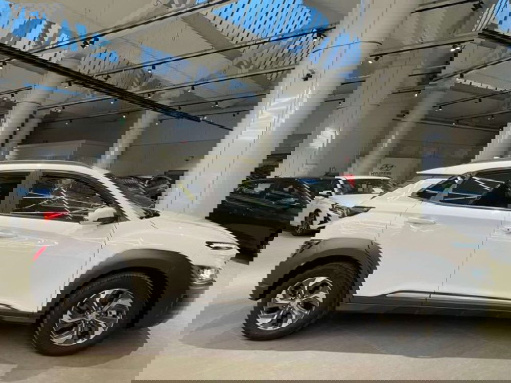 Hyundai Kona usata a Milano (7)