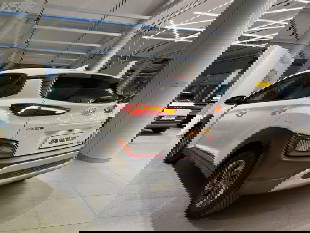 Hyundai Kona usata a Milano (9)