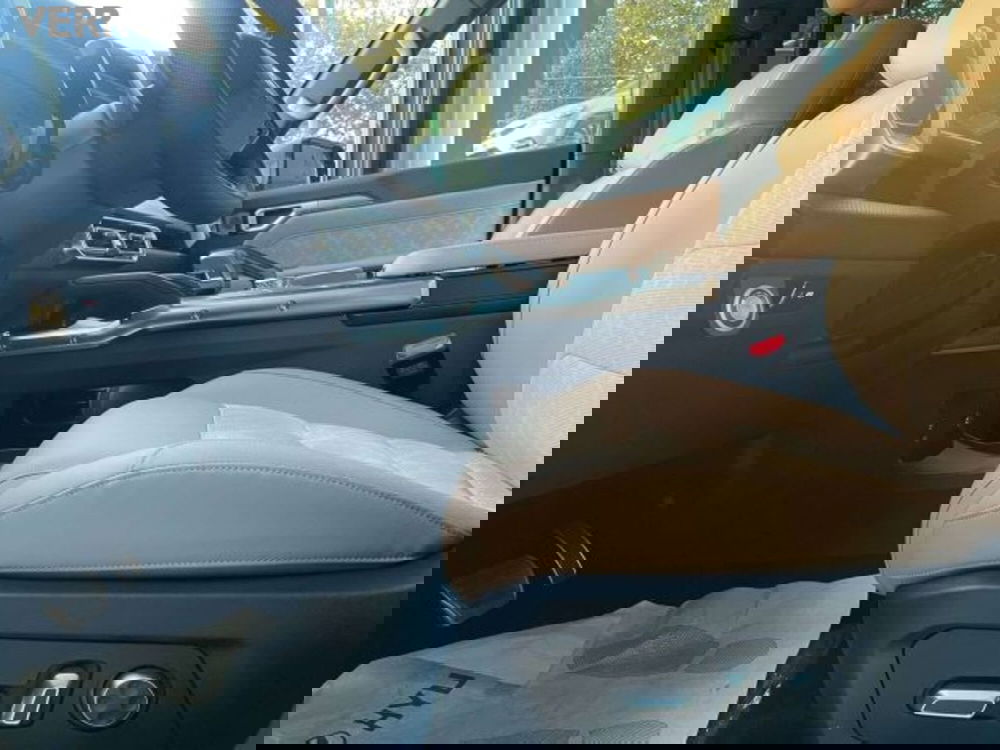 ICH-X K3 nuova a Milano (11)