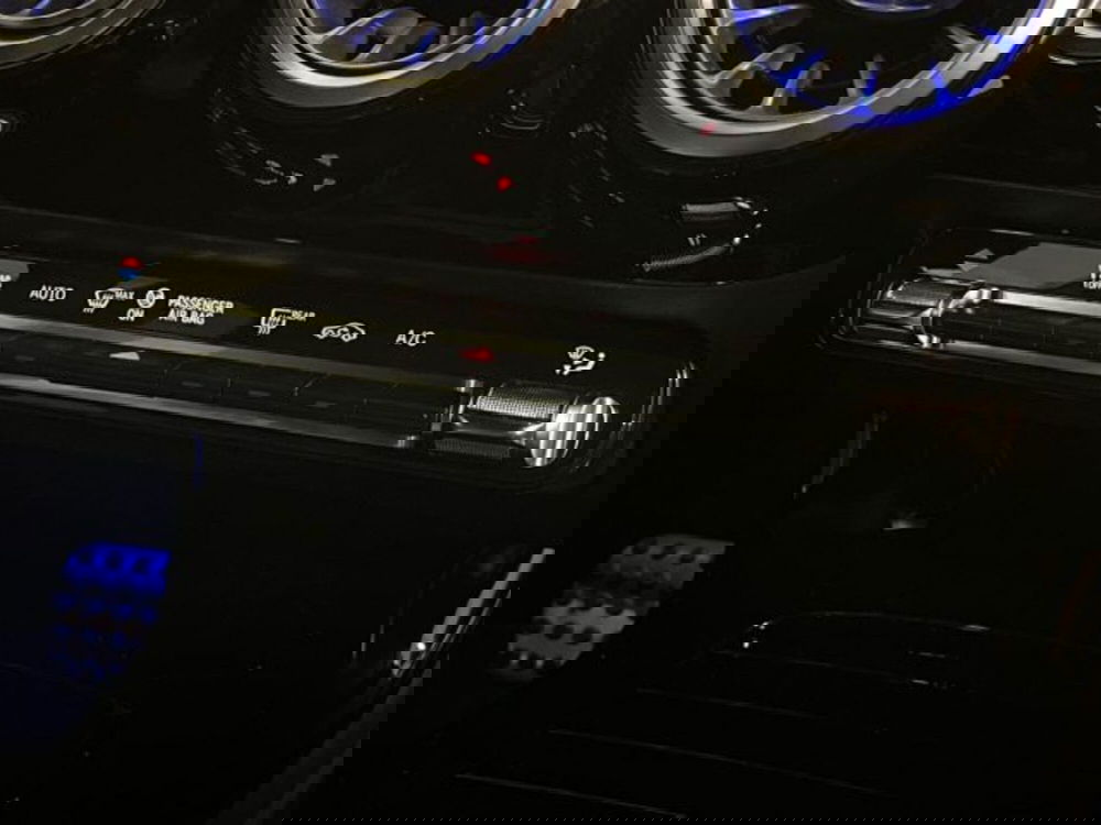 Mercedes-Benz Classe A Sedan nuova a Verona (14)