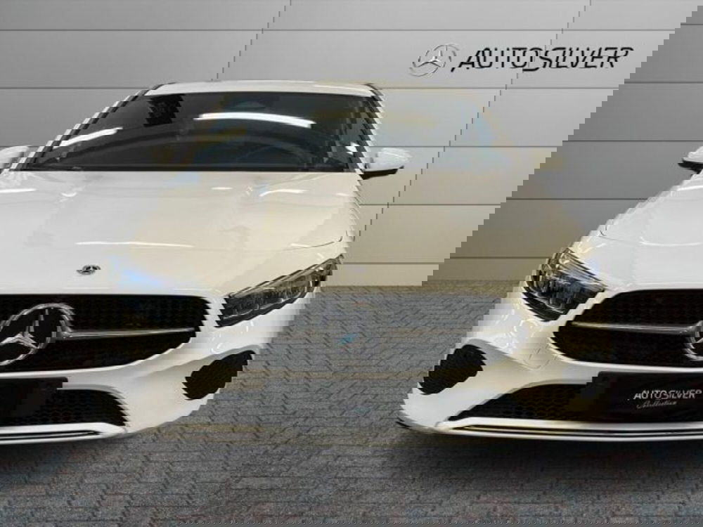 Mercedes-Benz Classe A Sedan nuova a Verona (3)