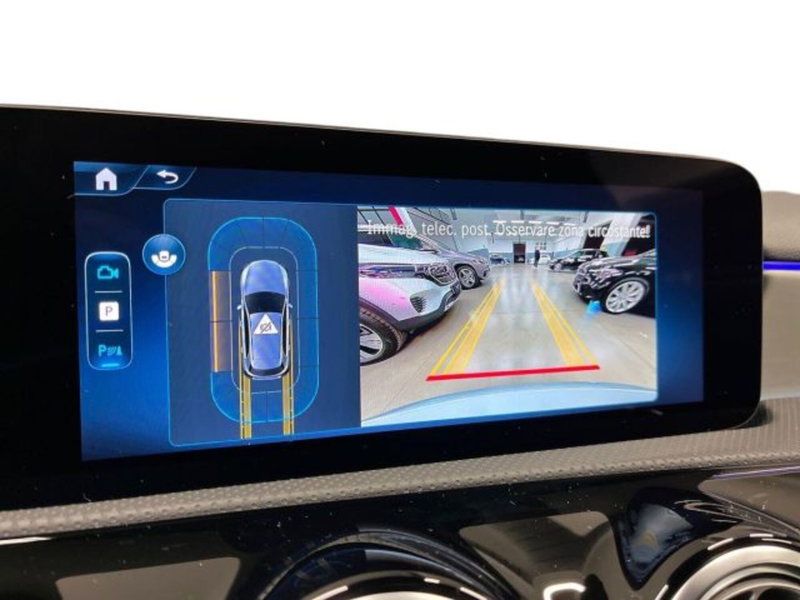 Mercedes-Benz Classe A Sedan nuova a Verona (12)