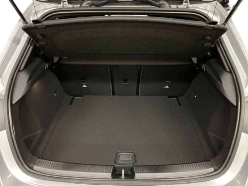 Mercedes-Benz Classe A Sedan nuova a Verona (13)