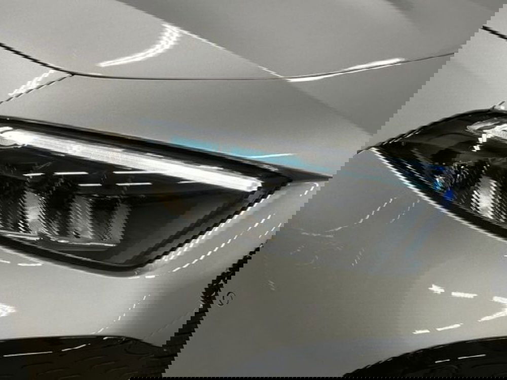 Mercedes-Benz Classe A Sedan nuova a Verona (17)