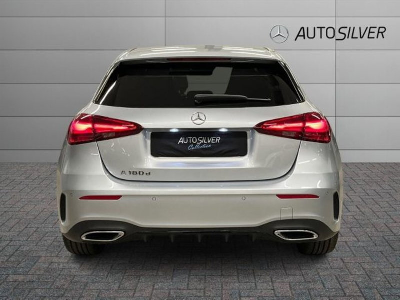 Mercedes-Benz Classe A Sedan nuova a Verona (4)