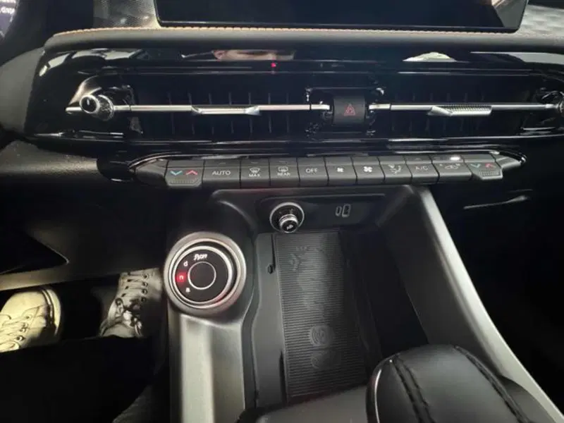 Alfa Romeo Tonale nuova a Vercelli (18)