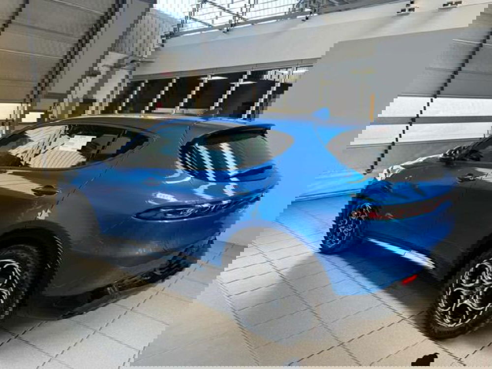 Alfa Romeo Tonale nuova a Vercelli (5)