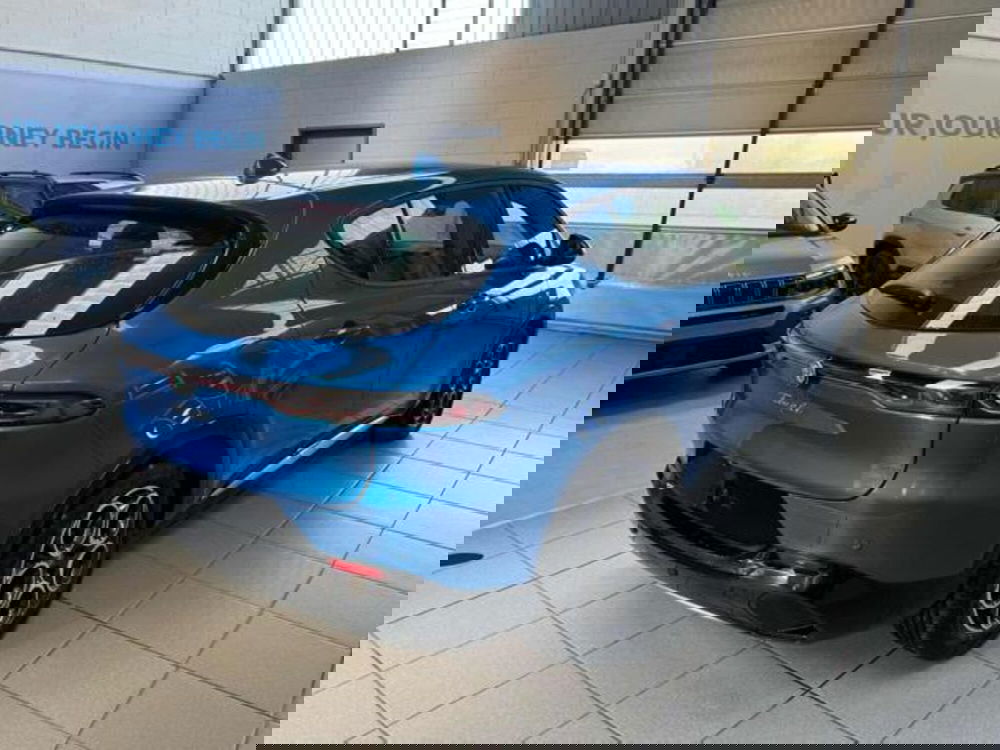 Alfa Romeo Tonale nuova a Vercelli (7)