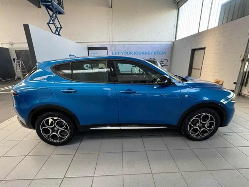 Alfa Romeo Tonale nuova a Vercelli (8)