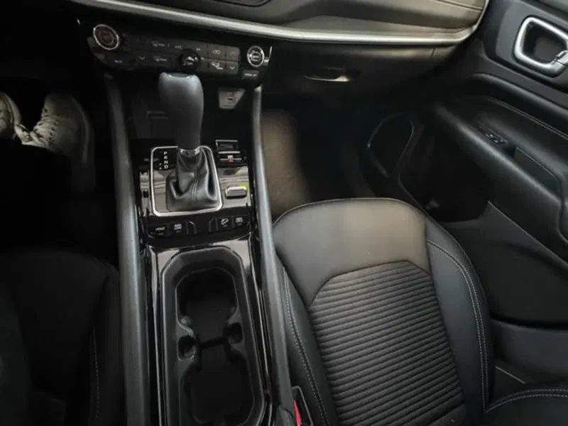 Jeep Compass nuova a Vercelli (15)