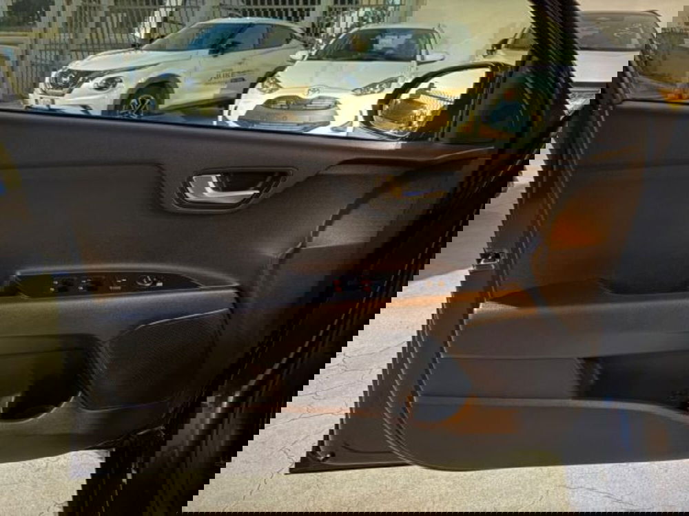 Kia Stonic usata a Sassari (12)