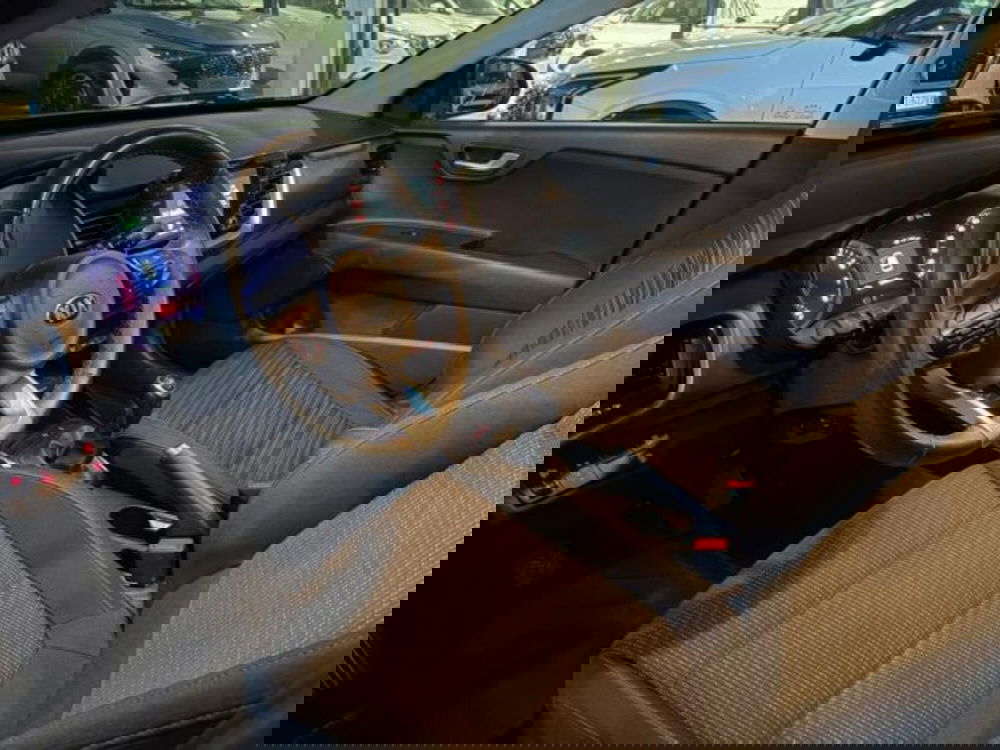 Kia Stonic usata a Sassari (6)