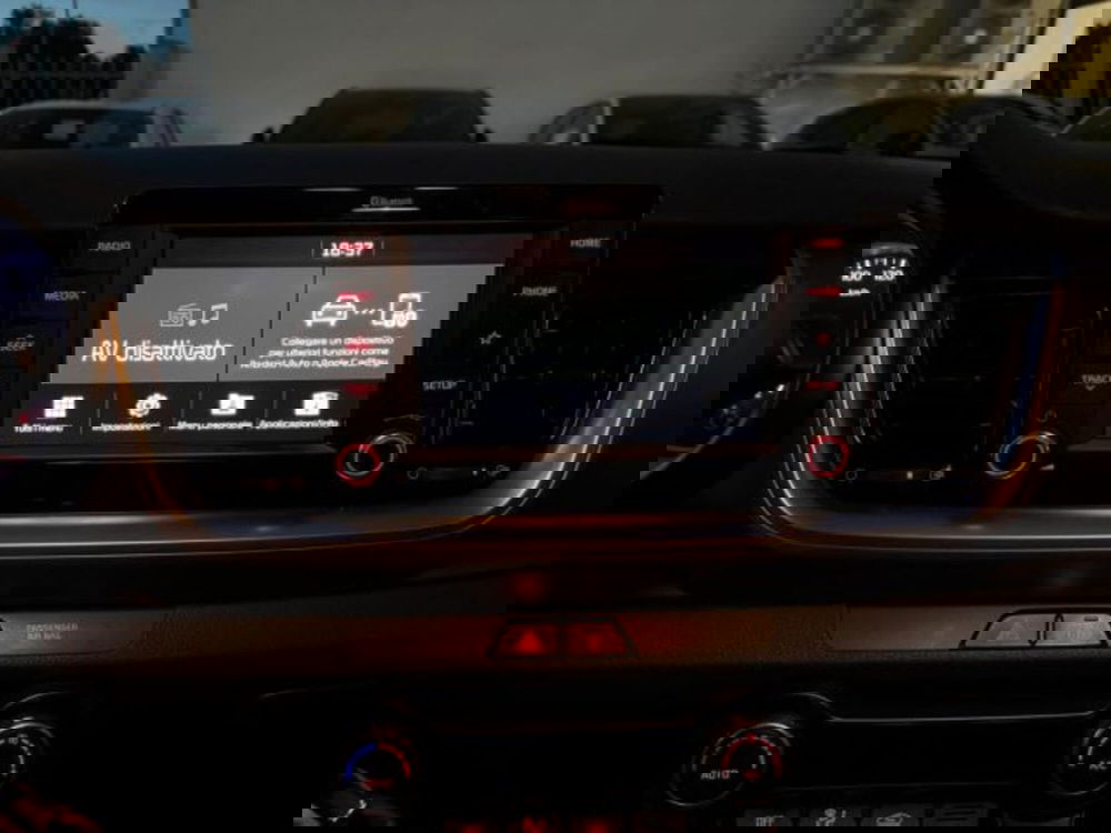 Kia Stonic usata a Sassari (9)