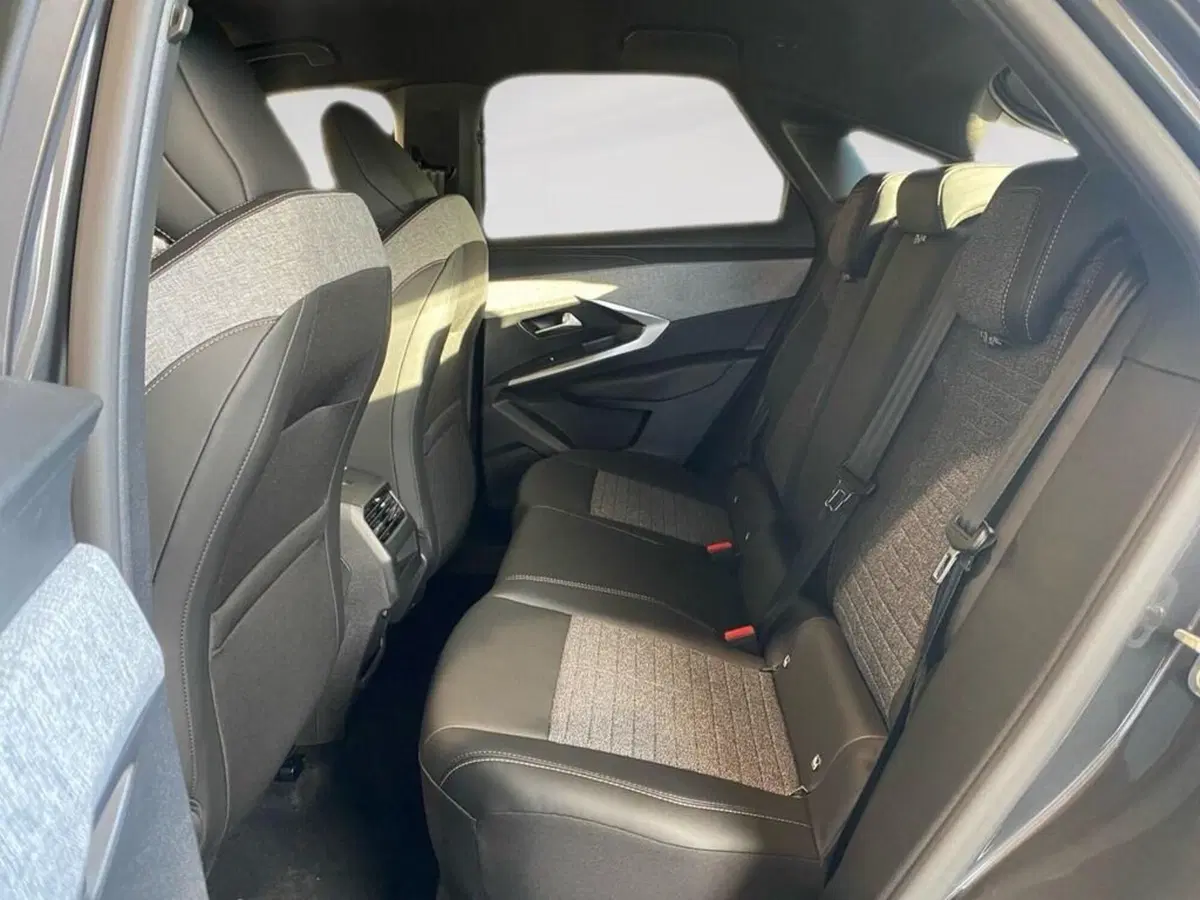 Peugeot 3008 nuova a Torino (8)