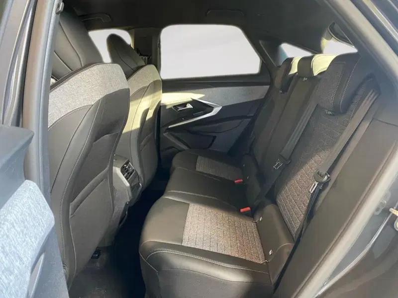Peugeot 3008 nuova a Torino (8)