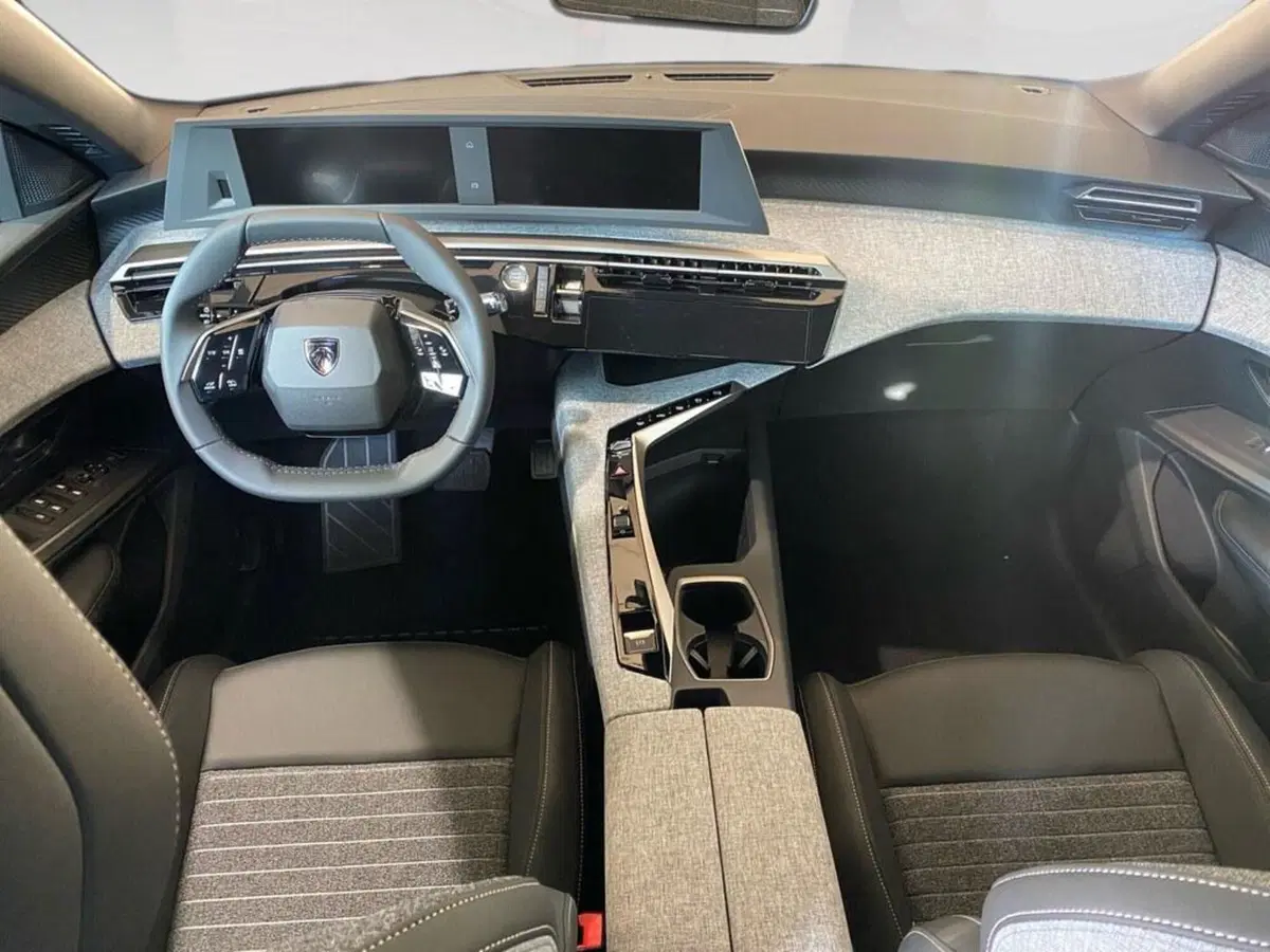 Peugeot 3008 nuova a Torino (6)