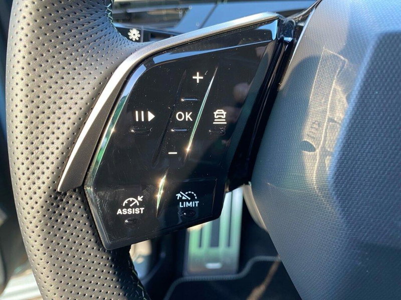 Peugeot 5008 nuova a Torino (12)