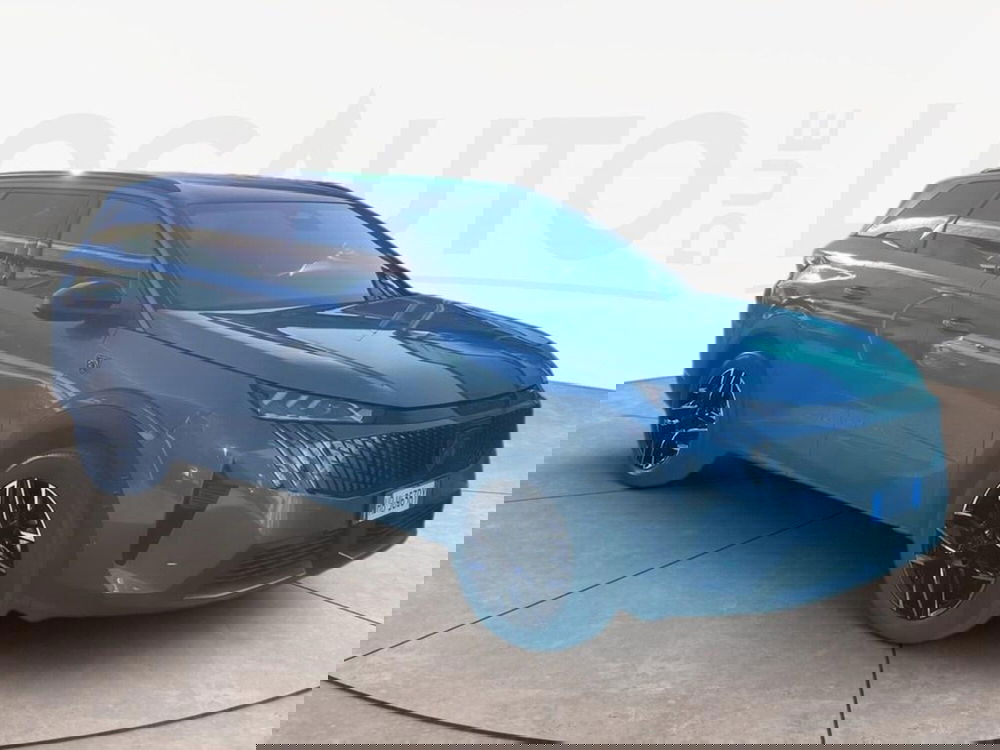 Peugeot 5008 nuova a Torino (3)