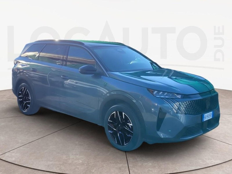 Peugeot 5008 nuova a Torino (3)