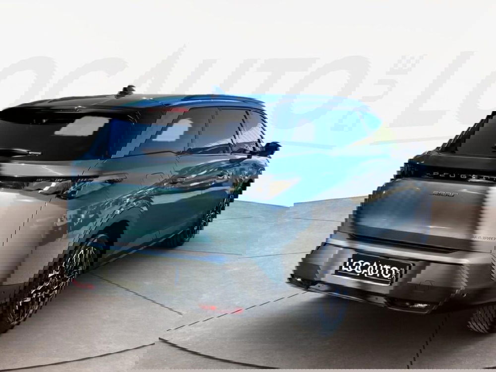 Peugeot 5008 nuova a Torino (4)