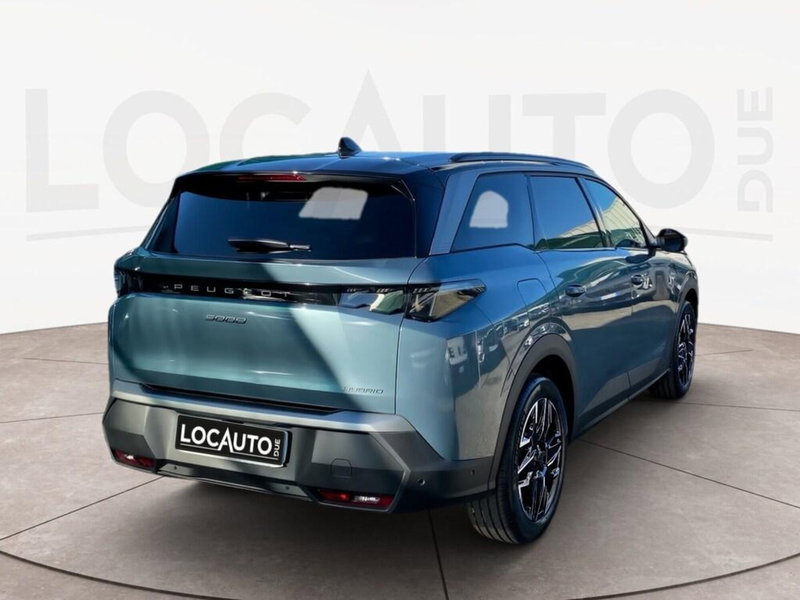 Peugeot 5008 nuova a Torino (4)