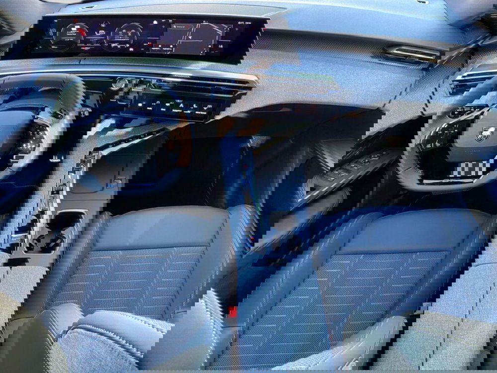 Peugeot 5008 nuova a Torino (5)