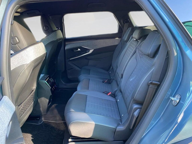 Peugeot 5008 nuova a Torino (7)