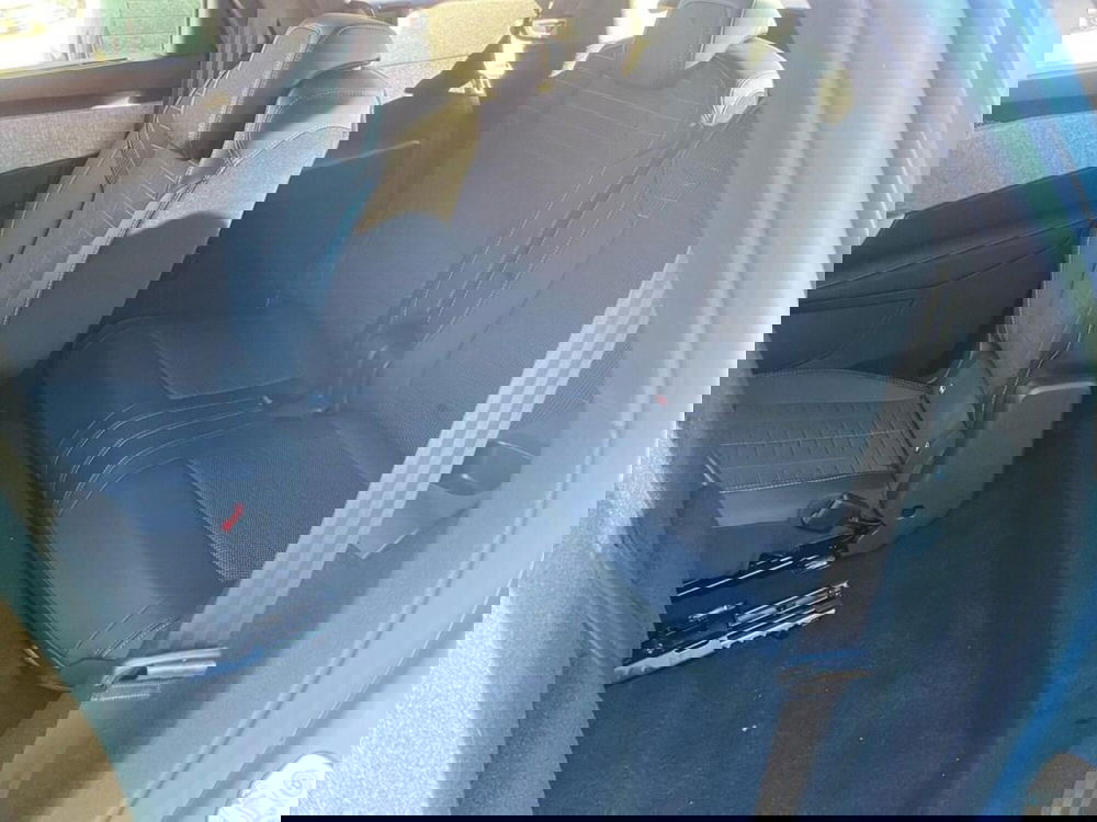 Peugeot 5008 nuova a Torino (8)