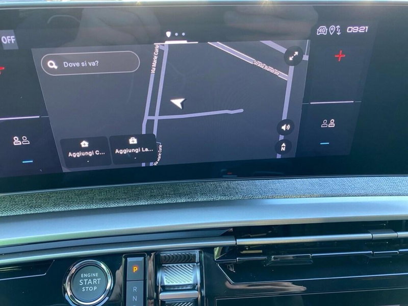 Peugeot 5008 nuova a Torino (10)