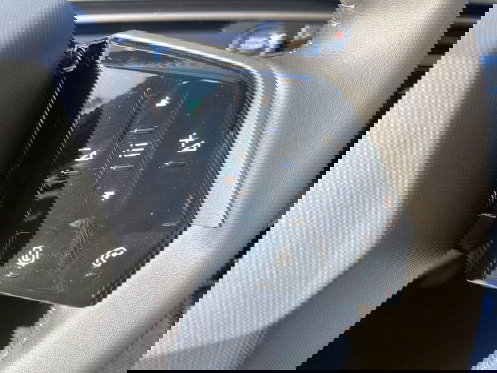 Peugeot 5008 nuova a Torino (13)