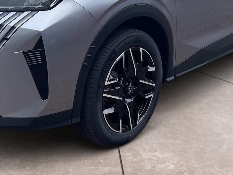 Peugeot 5008 nuova a Torino (15)