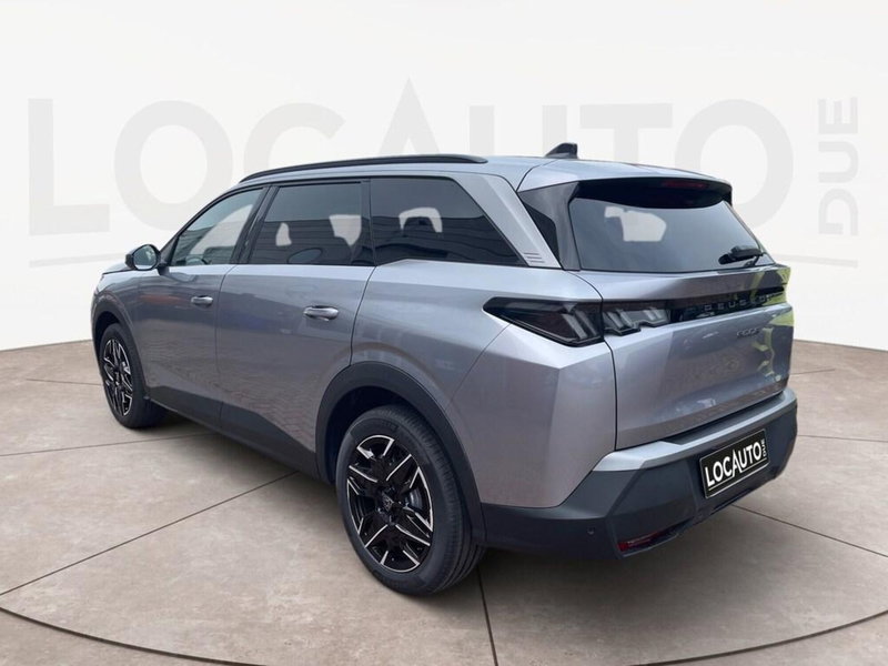 Peugeot 5008 nuova a Torino (5)