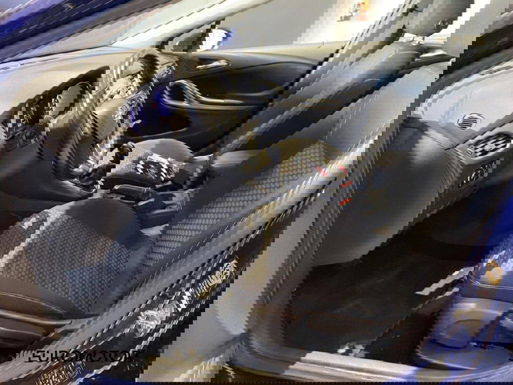 Opel Astra Station Wagon usata a Bari (13)