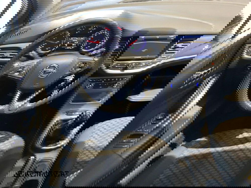 Opel Astra Station Wagon usata a Bari (15)