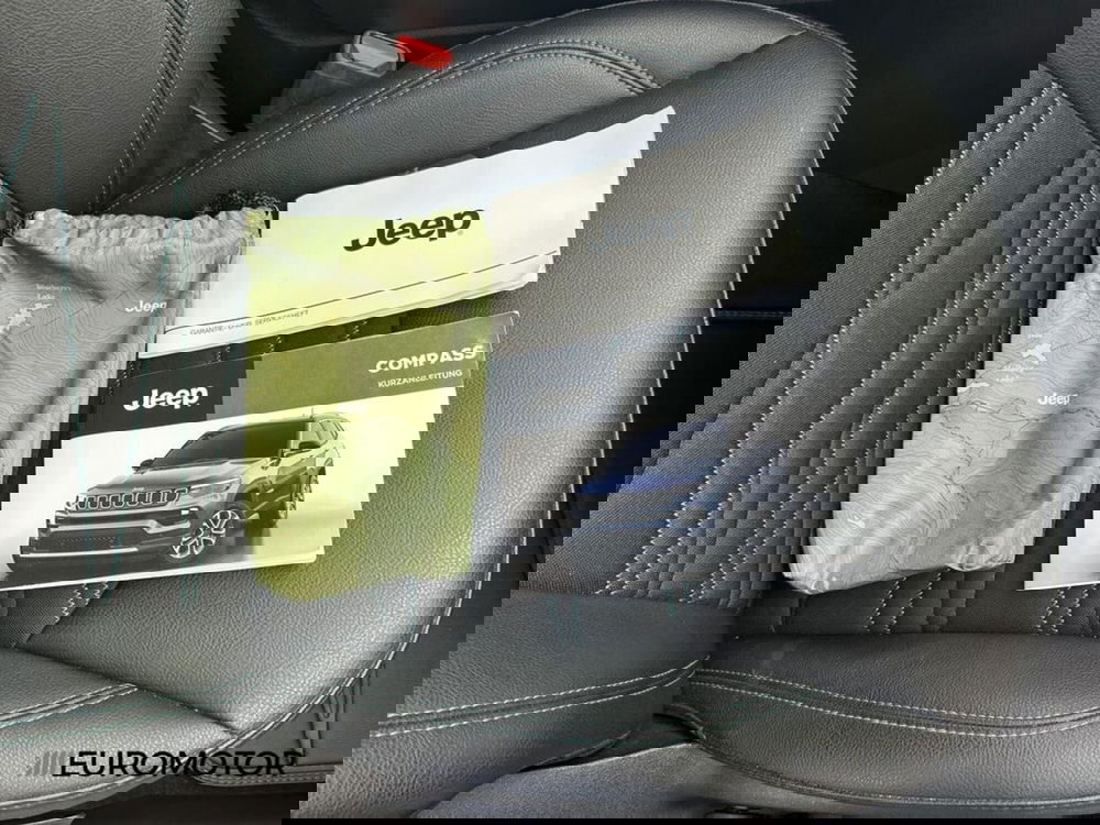 Jeep Compass usata a Bari (14)