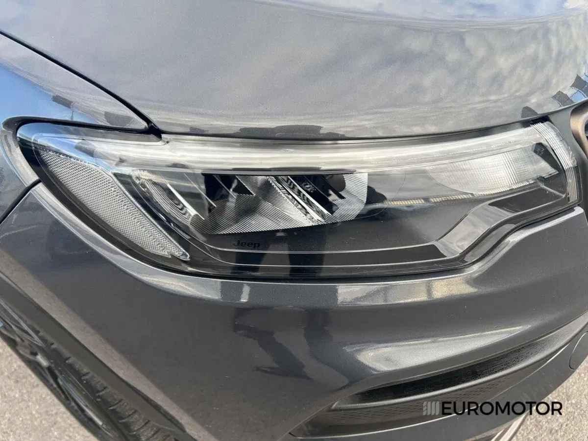 Jeep Compass usata a Bari (9)