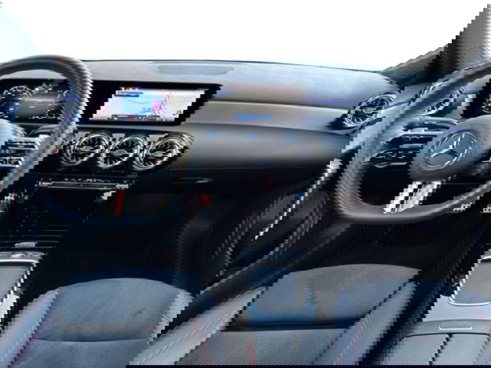 Mercedes-Benz Classe A usata a Avellino (9)