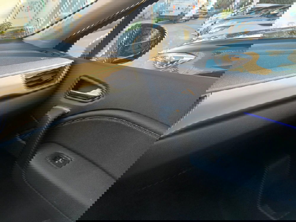 Renault Captur usata a Bari (13)