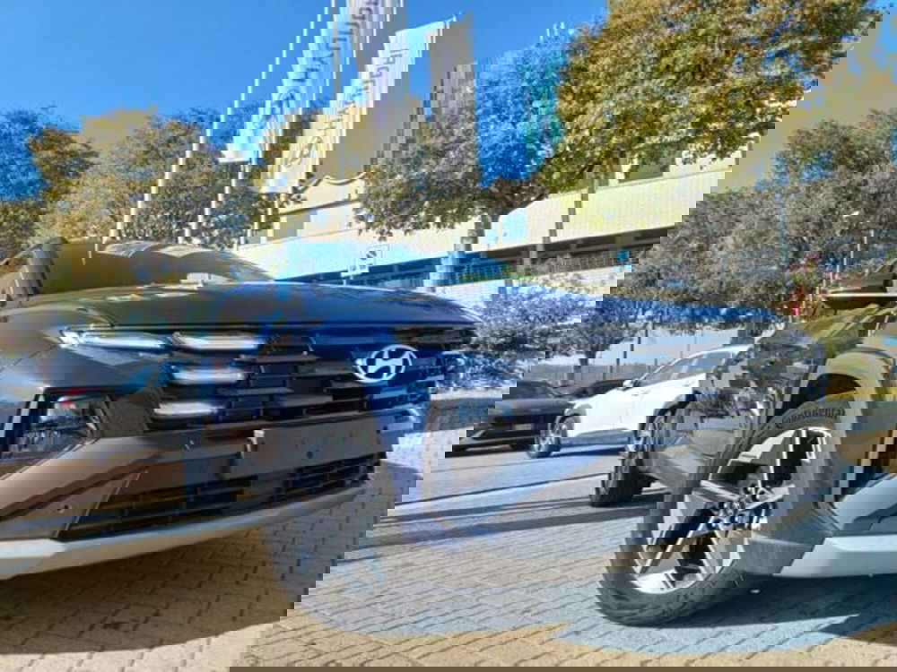 Hyundai Tucson nuova a Savona (2)