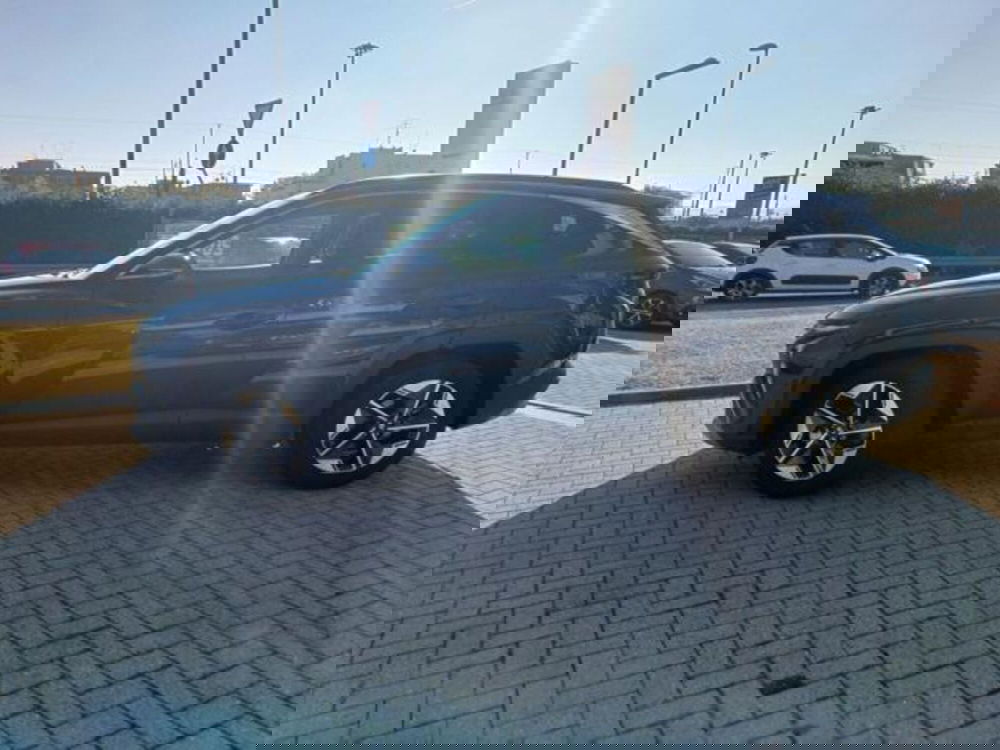 Hyundai Tucson nuova a Savona (5)