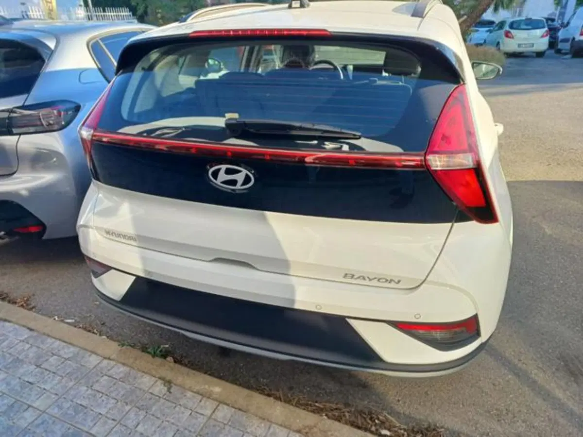 Hyundai Bayon nuova a Savona (3)