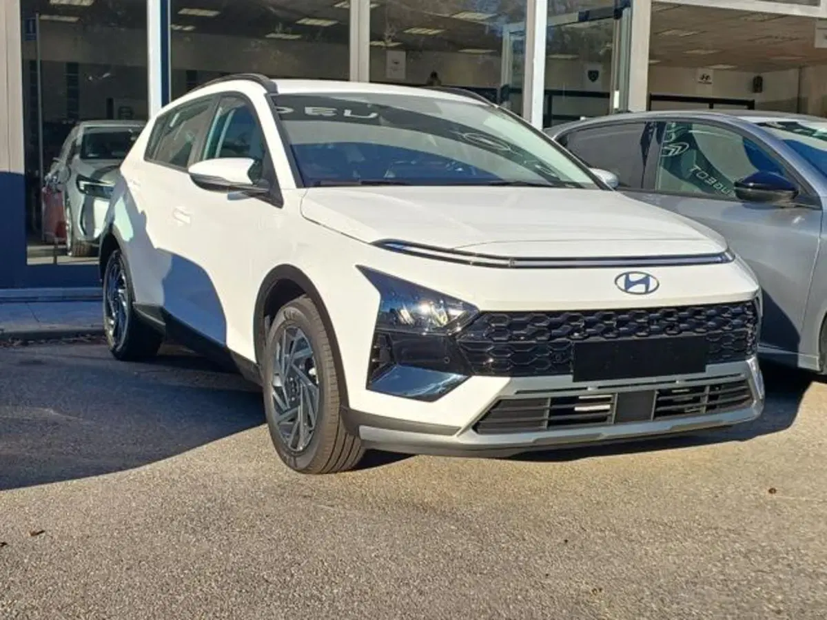 Hyundai Bayon nuova a Savona (5)
