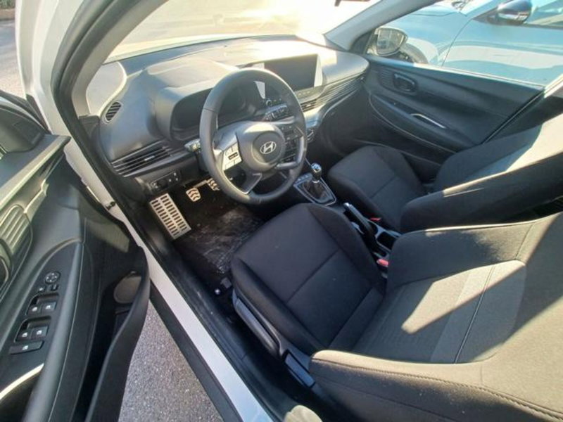 Hyundai Bayon nuova a Savona (7)