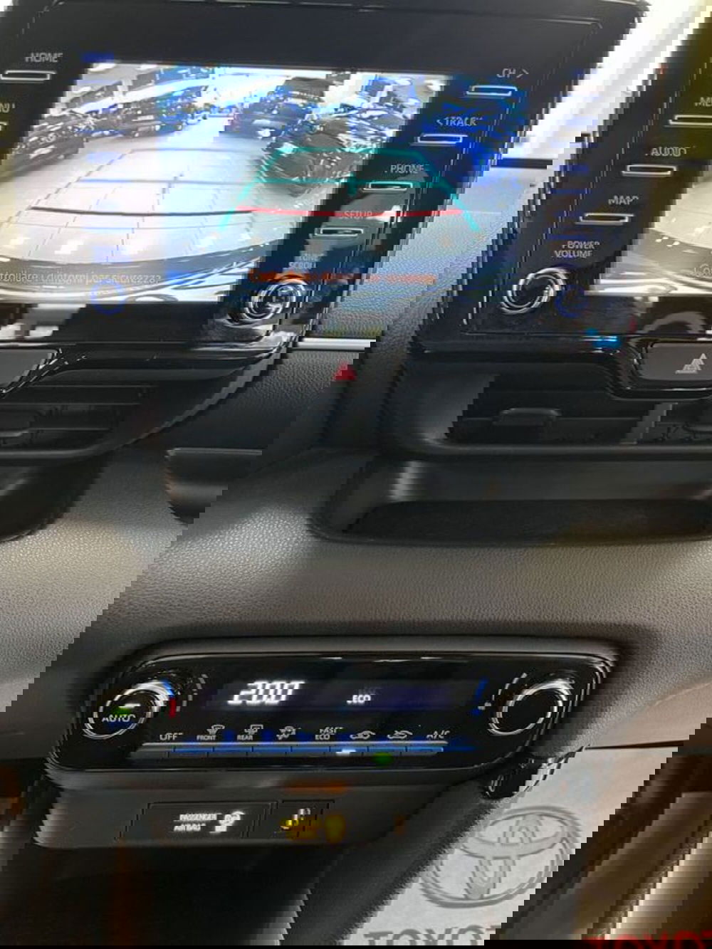 Toyota Yaris usata a Prato (13)