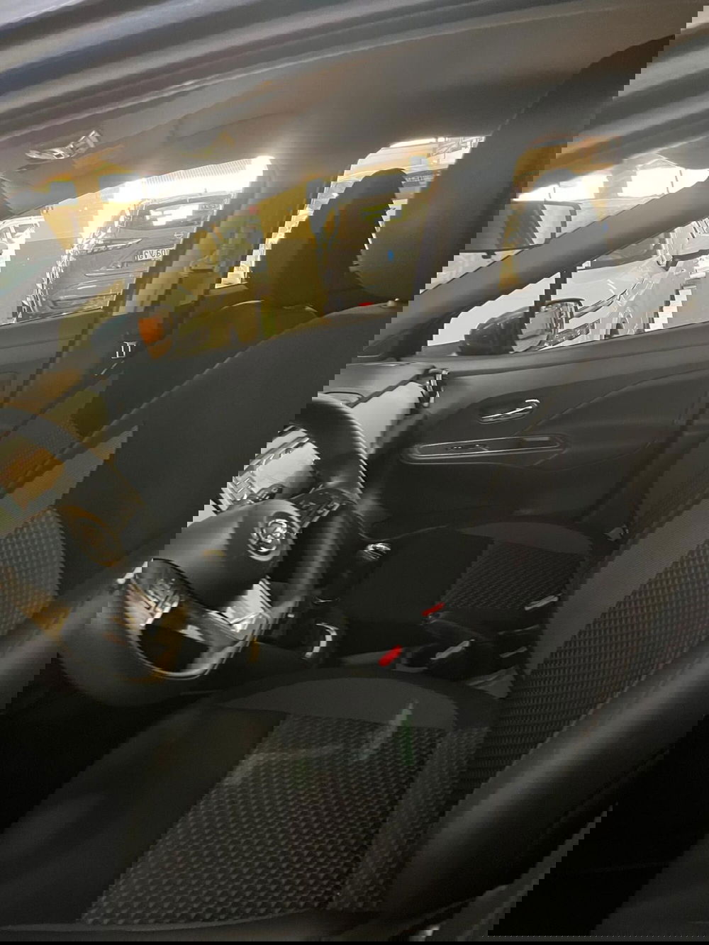 Nissan Micra usata a Cagliari (7)