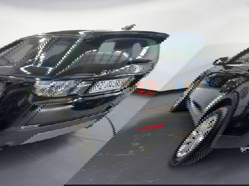 Land Rover Discovery Sport usata a Lecce (6)